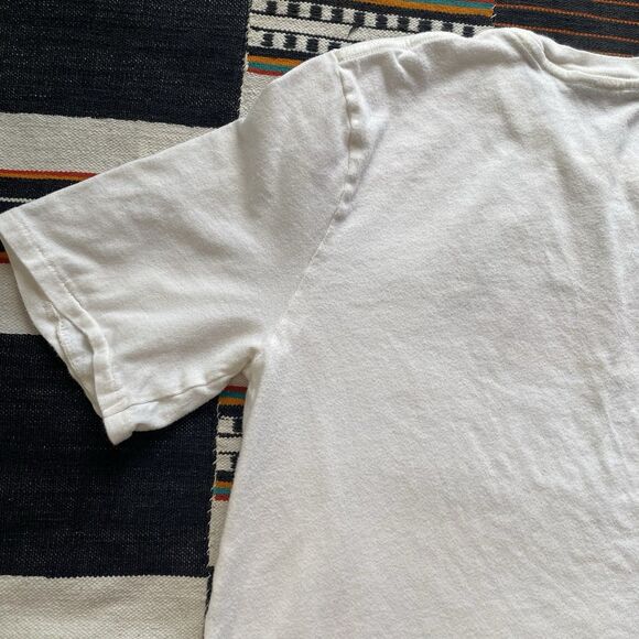 Vintage 90’s Mickey Mouse Tee Shirt. Single Stitch. Cotton Blend. Size Large. - Picture 6 of 8